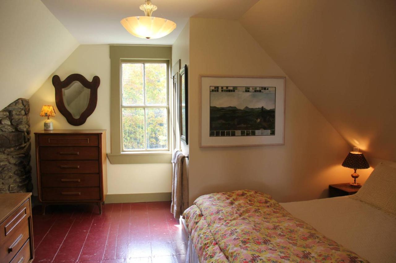 The Notch House Hotel Westmore Екстериор снимка