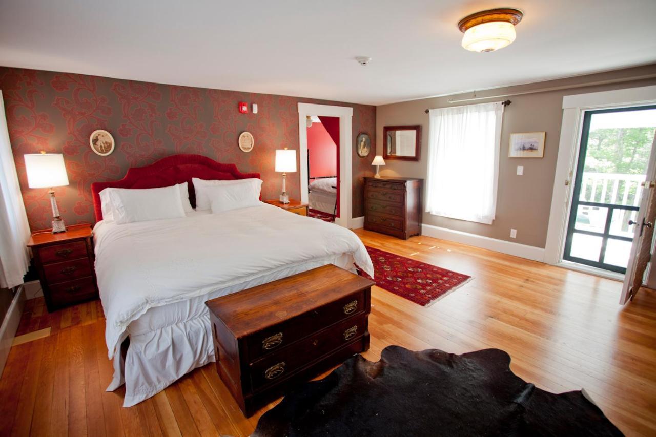 The Notch House Hotel Westmore Екстериор снимка