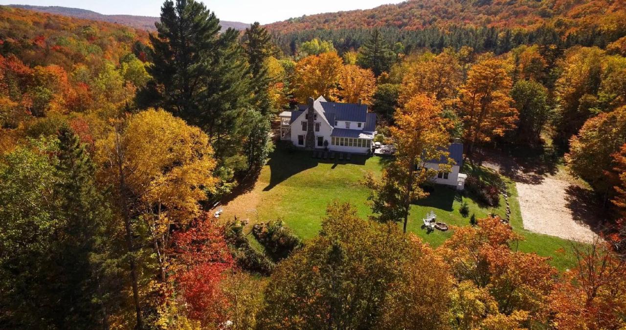 The Notch House Hotel Westmore Екстериор снимка